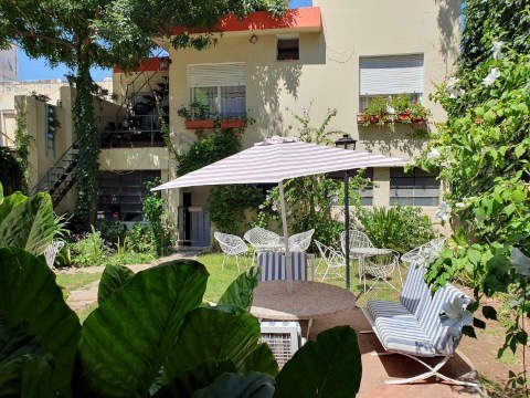 Hostal El Charaba